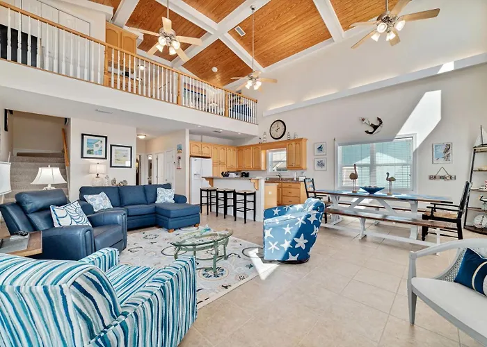 Beautiful In With Private Pool, Sleeps 12 Gulf Shores