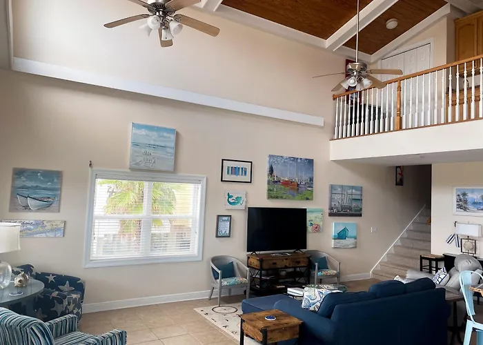 Beautiful In With Private Pool, Sleeps 12 * Gulf Shores
