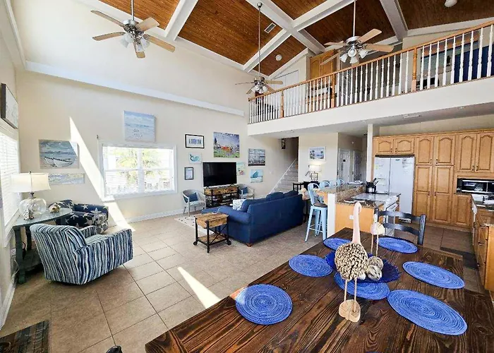 Beautiful In With Private Pool, Sleeps 12 * Gulf Shores